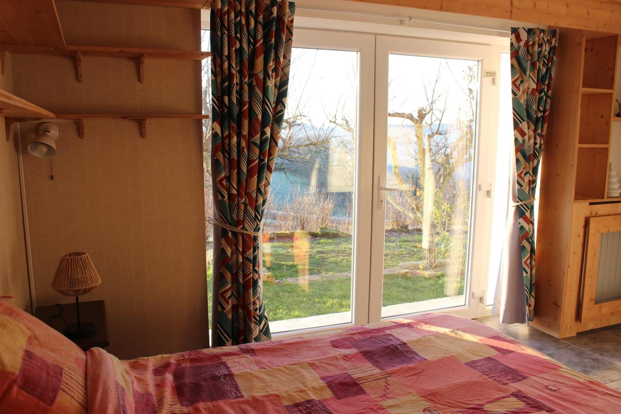 Chambre Jazzy - Gite Les Zazous Lormes Extérieur photo